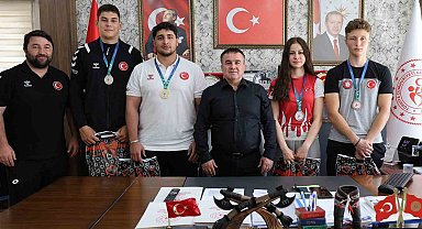 Bilecikli sporcular Türkiye Şampiyonası'nda dereceler elde etti