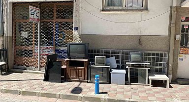 Bir dönemin vazgeçilmezi tüplü televizyonlar, şimdilerde nostalji yaşatıyor