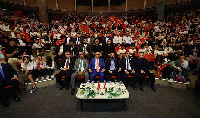 Bodrum'da gençlik seferberliği: "3 bin öğrenci yaz okulunda buluştu"