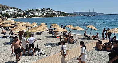 Bodrum'da sahiller doldu taştı