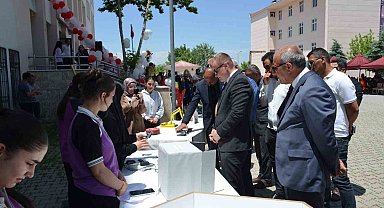 Bulanık'ta yıl sonu etkinliği büyük ilgi gördü