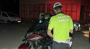 Burdur'da polis ekiplerinden sıkı denetim