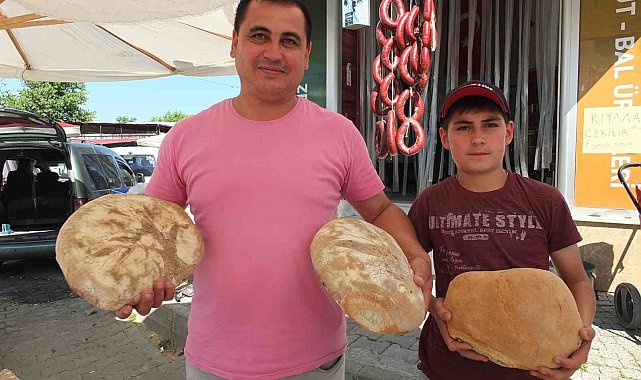 Burhaniye'de köy ekmeği sevildi