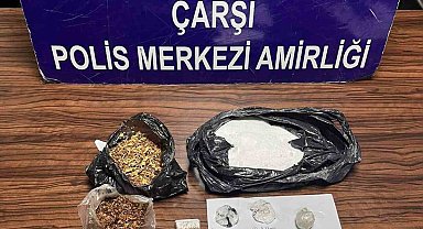 Bursa'da aranan hükümlüler ve uyuşturucu tacirlerine operasyon