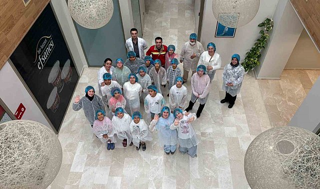 Bursalı öğrenciler süt fabrikasını gezdiler
