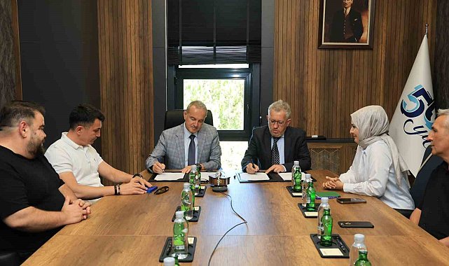 BUÜ'de "Atık piller işitme engellilere ses oluyor"