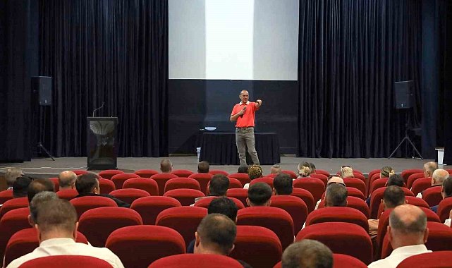 Büyükşehir'den sürücülere vatandaş memnuniyeti odaklı eğitim