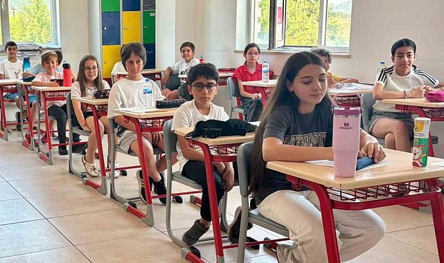 Cambridge dil yeterliliği sınavı MTK Koleji'nde yapıldı