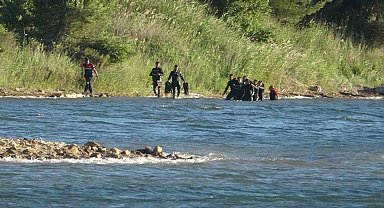 Çanakkale'de denizde kaybolan 14 yaşındaki kızın cansız bedenine ulaşıldı