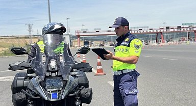 Çanakkale'de jandarma 4 bin 576 araç denetledi