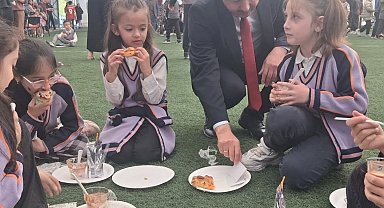 Çıldır'da "Yıl Sonu Tatlı Şenliği" düzenlendi