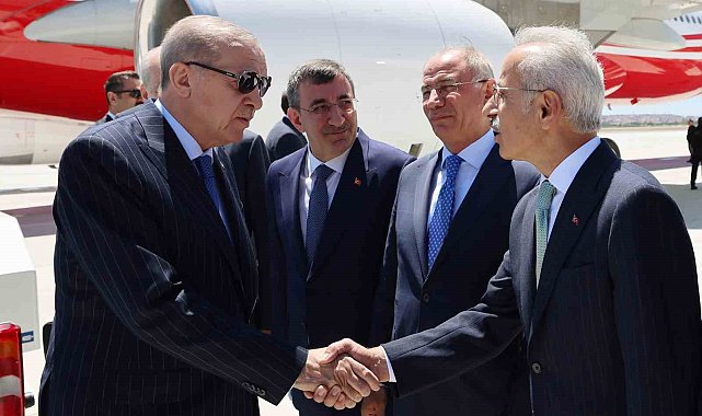 Cumhurbaşkanı Erdoğan: "Türkiye artık uluslararası diplomasinin de kalbinin attığı yer olmaya başlamıştır"