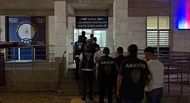 Darıca'da market ve kuyumcu yağmalayan 5 şüpheli tutuklandı