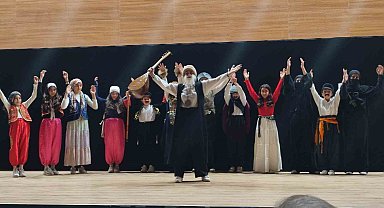 Dede Korkut hikâyeleri Muradiye'de sahnelendi