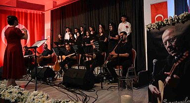 Demirci'de Bozkırın Tezenesi Neşet Ertaş'a vefa gecesi