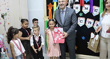 Denizli'de 180 bin öğrenci karne sevinci yaşadı