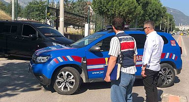 Denizli'de jandarmadan uyuşturucu baskını: Baro başkanı ve 11 avukat gözaltına alındı