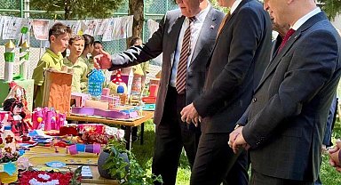 Dereköy Şehit Fatih Seven İlkokulu ve Ortaokulunda eğitim şenliği
