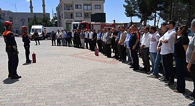 Derik'te yangın söndürme ve tahliye tatbikatı gerçekleştirildi