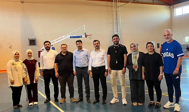 Dicle'de kurumlar arası voleybol turnuvası sona erdi
