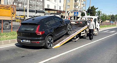 Diyarbakır'da aracın çarptığı yaya ağır yaralandı
