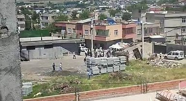 Diyarbakır'da iki grup arasında silahlı kavga: 4 yaralı