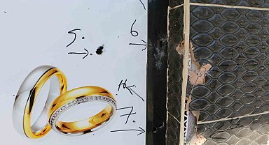 Diyarbakır'da kuyumcuya 16 el ateş edildi