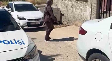 Diyarbakır'da yanlış okula giden öğrenci, 1 dakika kala sınava yetiştirildi