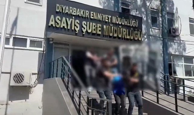 Diyarbakır'da Yapı Kredi Bankası şubesine silahlı saldırıyla ilgili 2 tutuklama