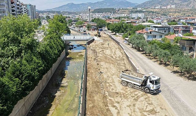 Doğu Aydın Bulvarı ve Tabakhane Deresi Köprüsü projesinde çalışmalar sürüyor
