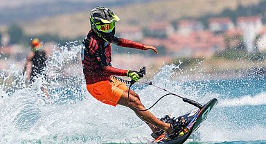Dünya Motosurf Şampiyonası'nda heyecan başladı