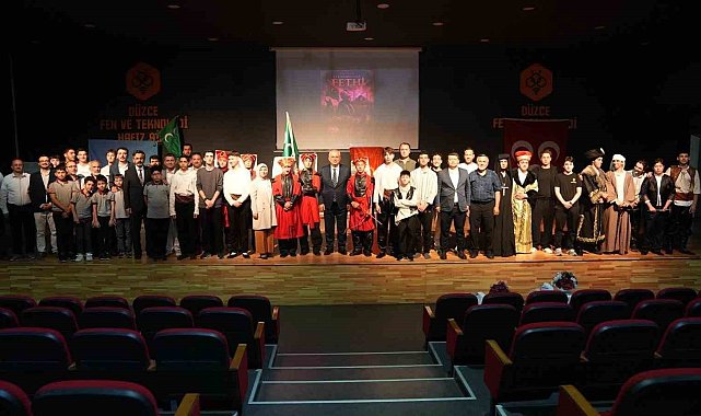 Düzce'de İstanbul'un fethi coşkuyla anıldı