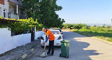 Efeler'de temizlik çalışmaları sürüyor