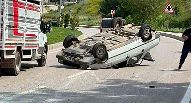 Eğirdir'de takla atan otomobilin sürücüsü yaralandı