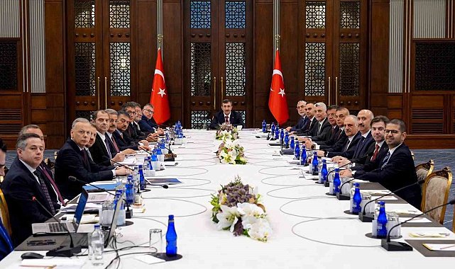 EKK toplantısı başladı