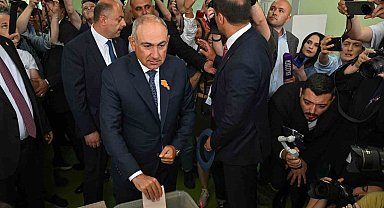 Ermenistan'da halk genel seçimler için sandık başında