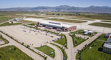 Erzurum Valiliği'nden, havalimanı açıklaması