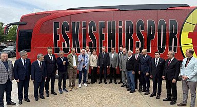 Eskişehir'de Fethi Heper Spor Ortaokulu düzenlenen törenle hizmete açıldı