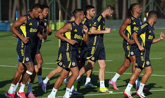 Fenerbahçe, Avusturya'da yapacağı kampta 3 hazırlık maçı oynayacak