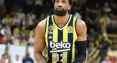 Fenerbahçe seride 2-0 öne geçti