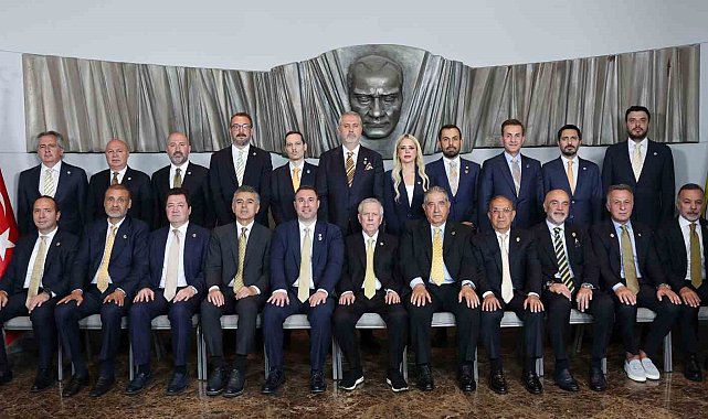 Fenerbahçe Yönetim Kurulu ilk toplantısını yaptı