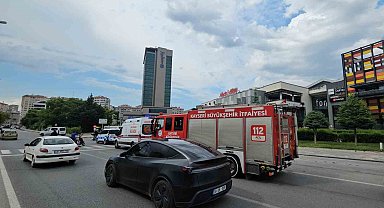 Forum Kayseri'de 'bomba' paniği