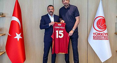 Galatasaray'dan TBF Başkanı Türkoğlu'na ziyaret
