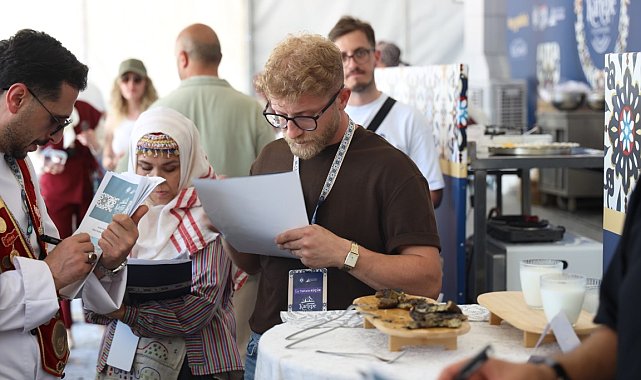 Gastronomi festivalinde lezzet şöleni