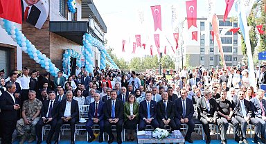 Gaziantep Büyükşehir, Meral-Beyhan Uslu Alzheimer Merkezi'ni hizmete açtı