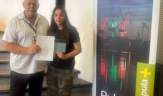 GKV'li Beren Kalyoncu satrançta dünya zirvesinde,