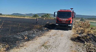 Gönen'de ekili buğday tarlasında korkutan yangın