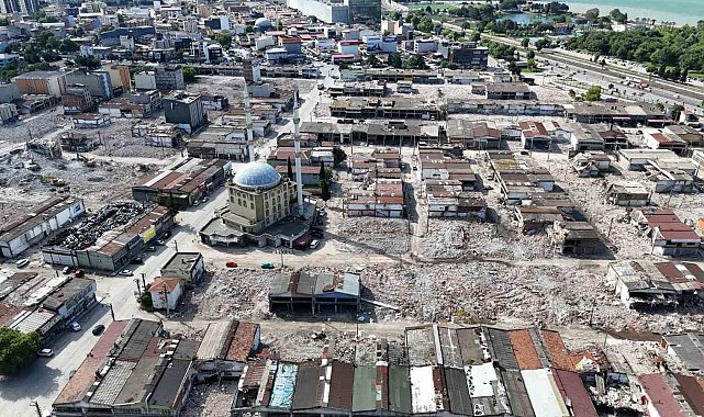 Gülsan Sanayi Sitesi'nde yıkımlar devam ediyor
