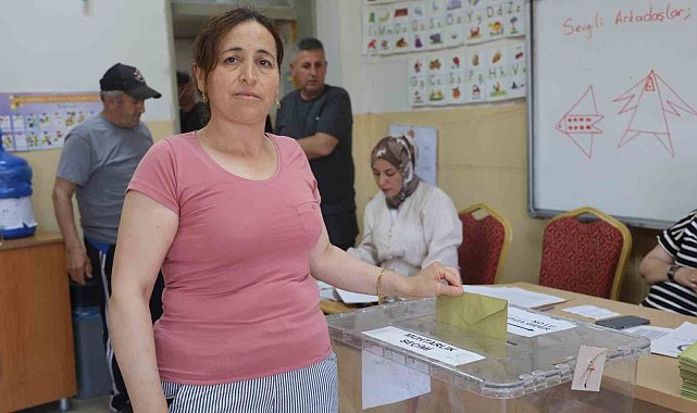 Hatay'da 5 mahallede muhtarlık ara seçimi heyecanı