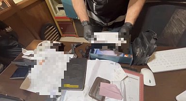 Hayali araç satışıyla tefecilik yaptığı iddia edilen 8 şüpheli gözaltına alındı